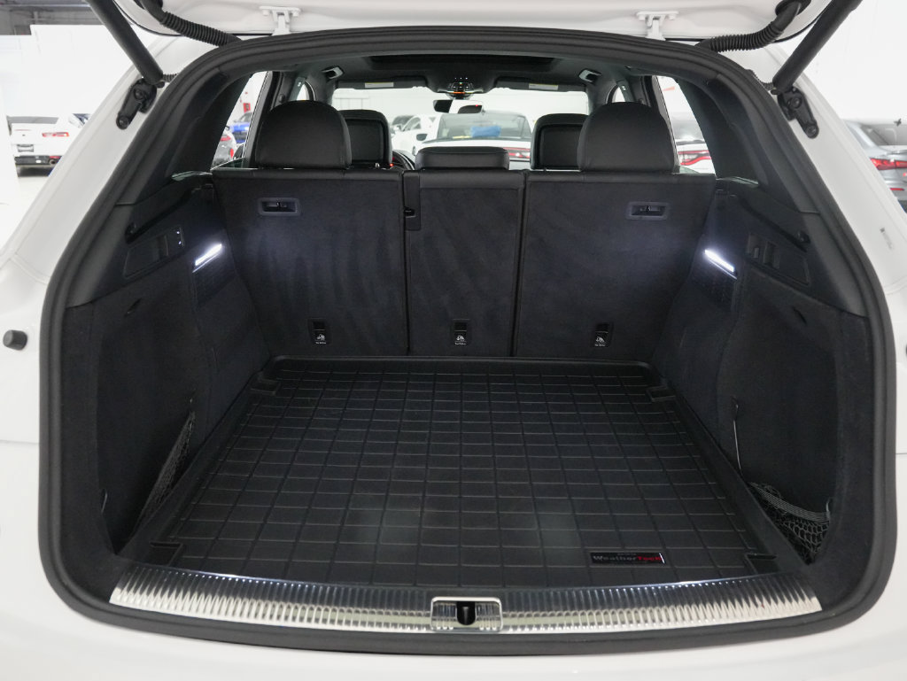 Used 2019 Audi SQ5 Prestige w/ Prestige Package AWD/4WD image 42