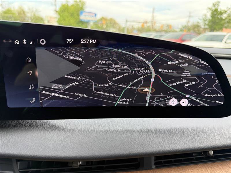 Used 2024 Lucid Air Pure image 21