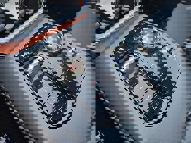 Used 2025 BMW X3 xDrive30i w/ M Sport Package image 31