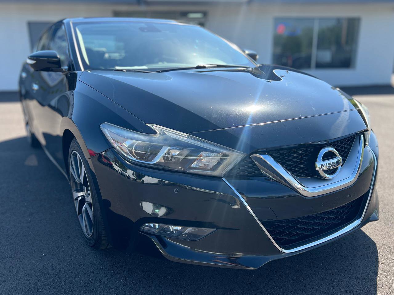 Used 2016 Nissan Maxima Platinum FWD image 5