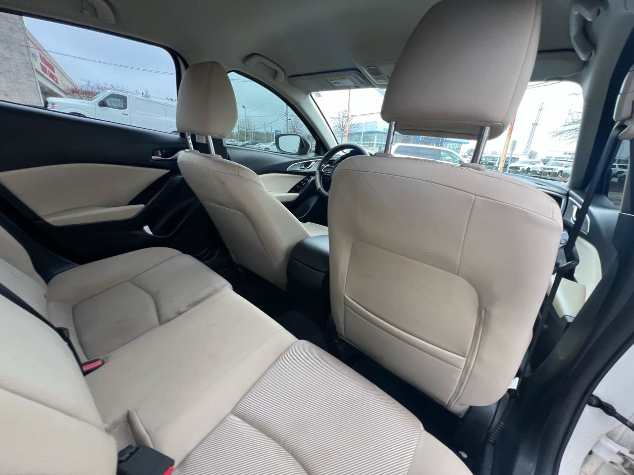 Used 2018 MAZDA MAZDA3 Sport image 37