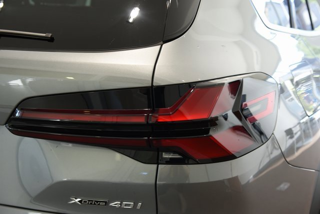 New 2026 BMW X5 xDrive40i image 11