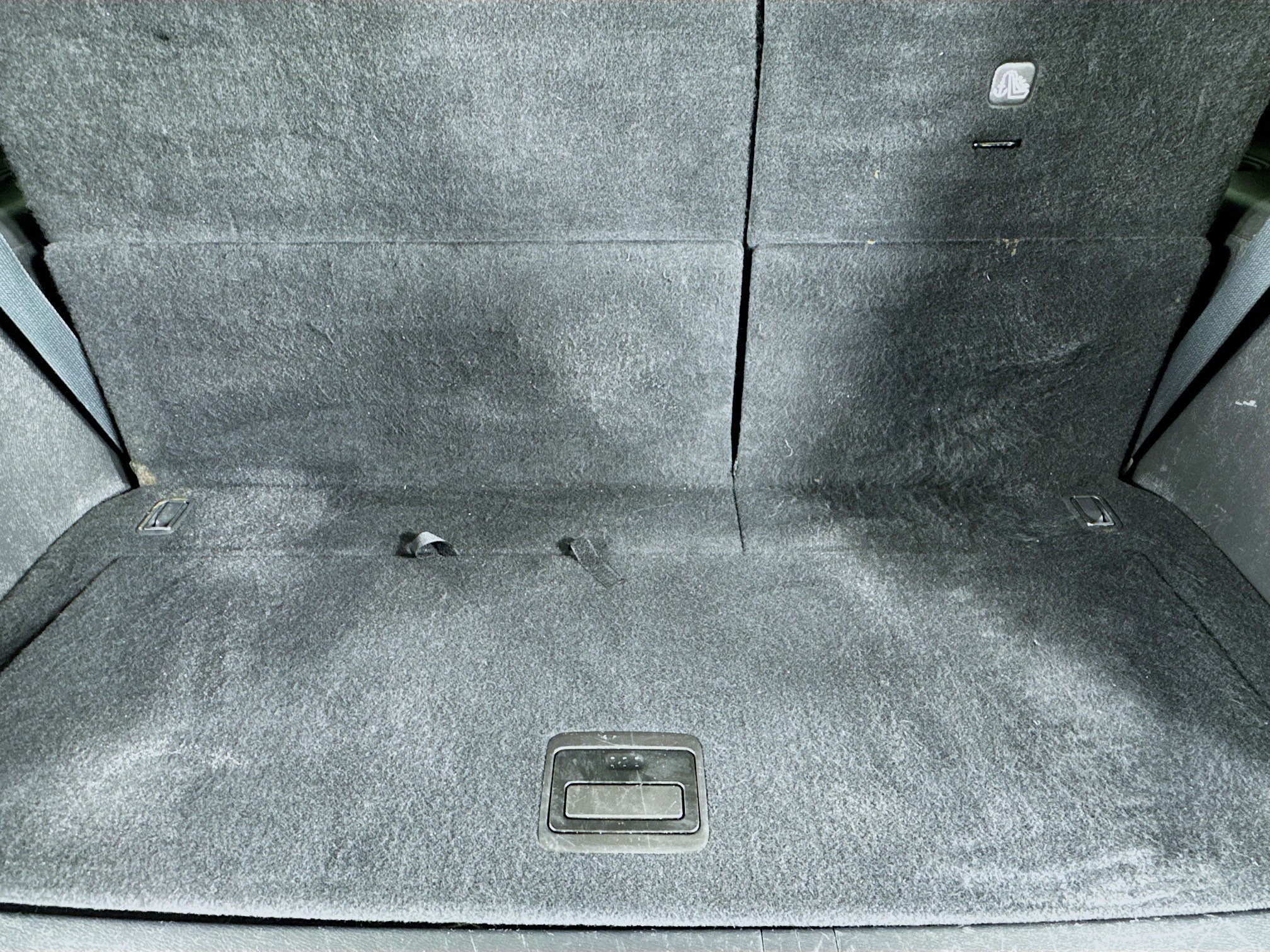 Used 2021 Nissan Armada SV RWD image 33
