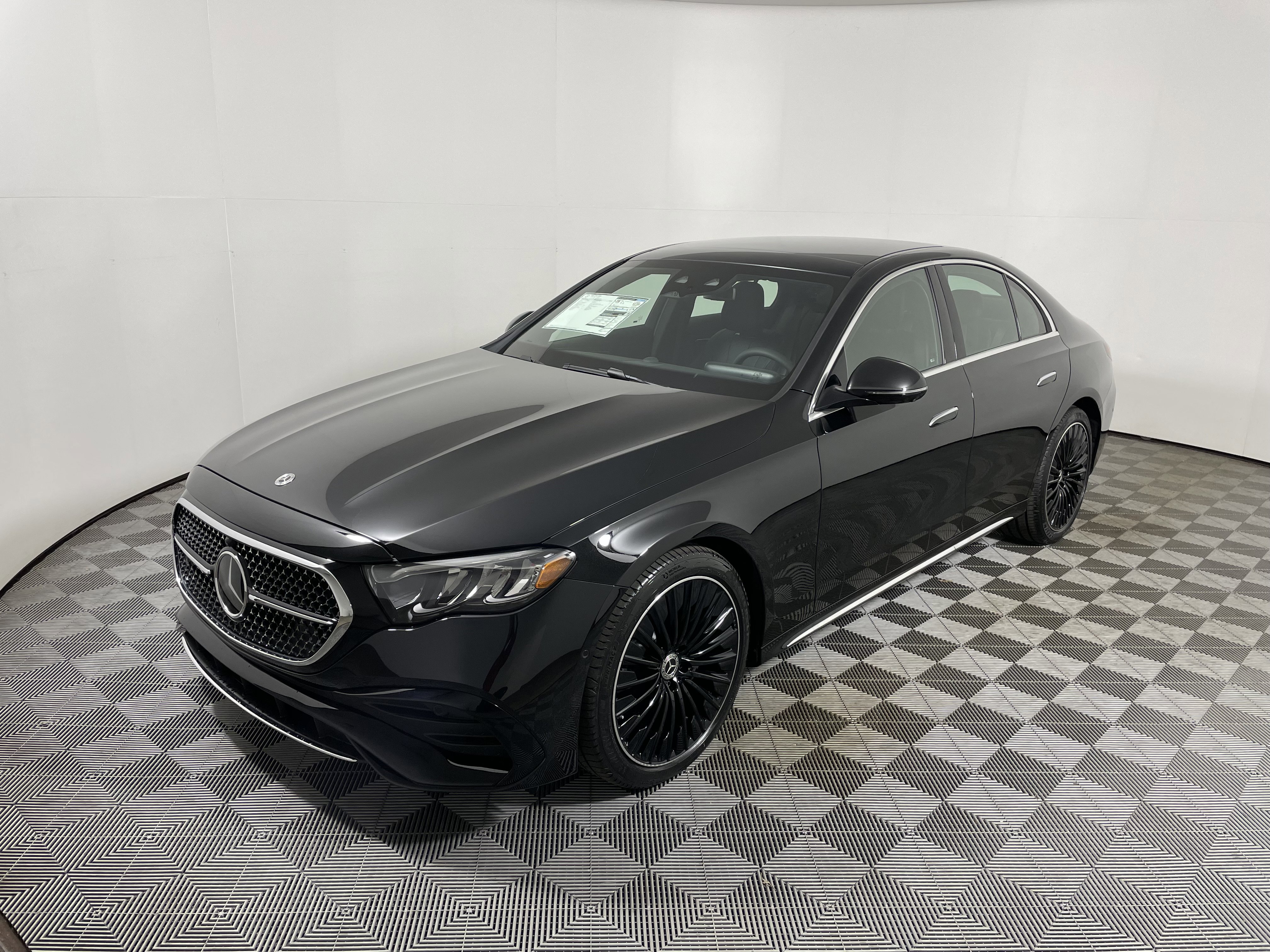 New 2026 Mercedes-Benz E 350 Sedan image 9