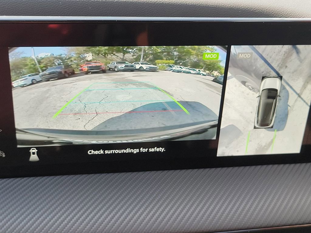 Certified 2025 Nissan Kicks SR image 35