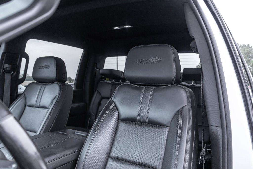 Used 2023 Chevrolet Silverado 2500 High Country AWD/4WD image 13