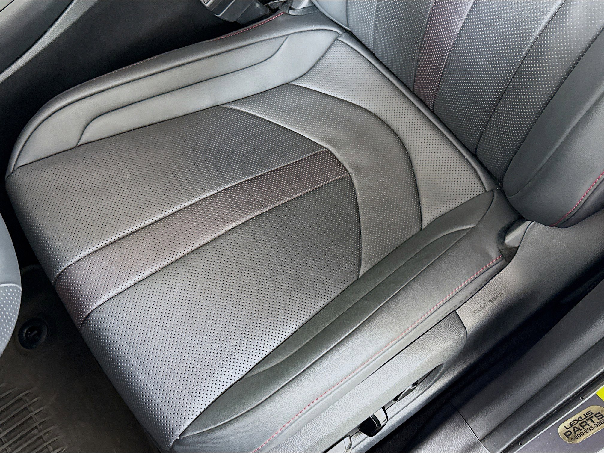 Used 2023 Lexus UX 250h F Sport image 21