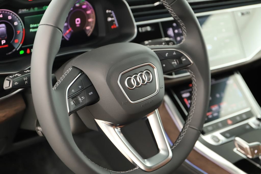 New 2026 Audi Q7 2.0T Premium Plus AWD/4WD image 16