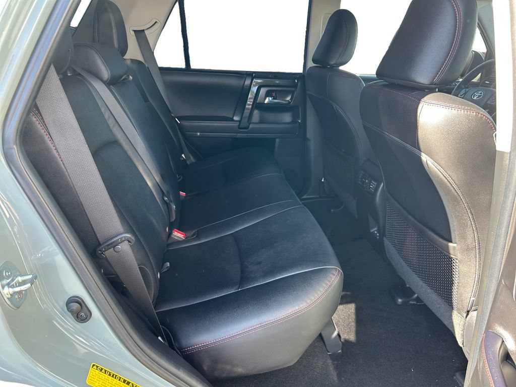 Used 2023 Toyota 4Runner TRD Off-Road Premium w/ Off Road Premium Plus Package AWD/4WD image 18