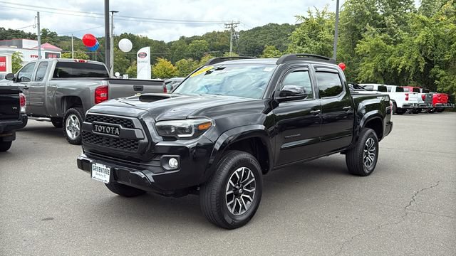 Certified 2022 Toyota Tacoma TRD Sport AWD/4WD image 3
