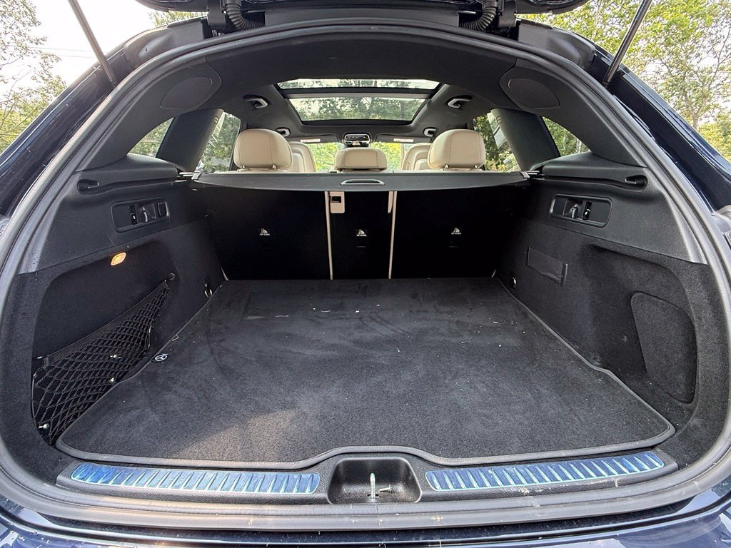 Used 2023 Mercedes-Benz GLC 300 4MATIC image 11