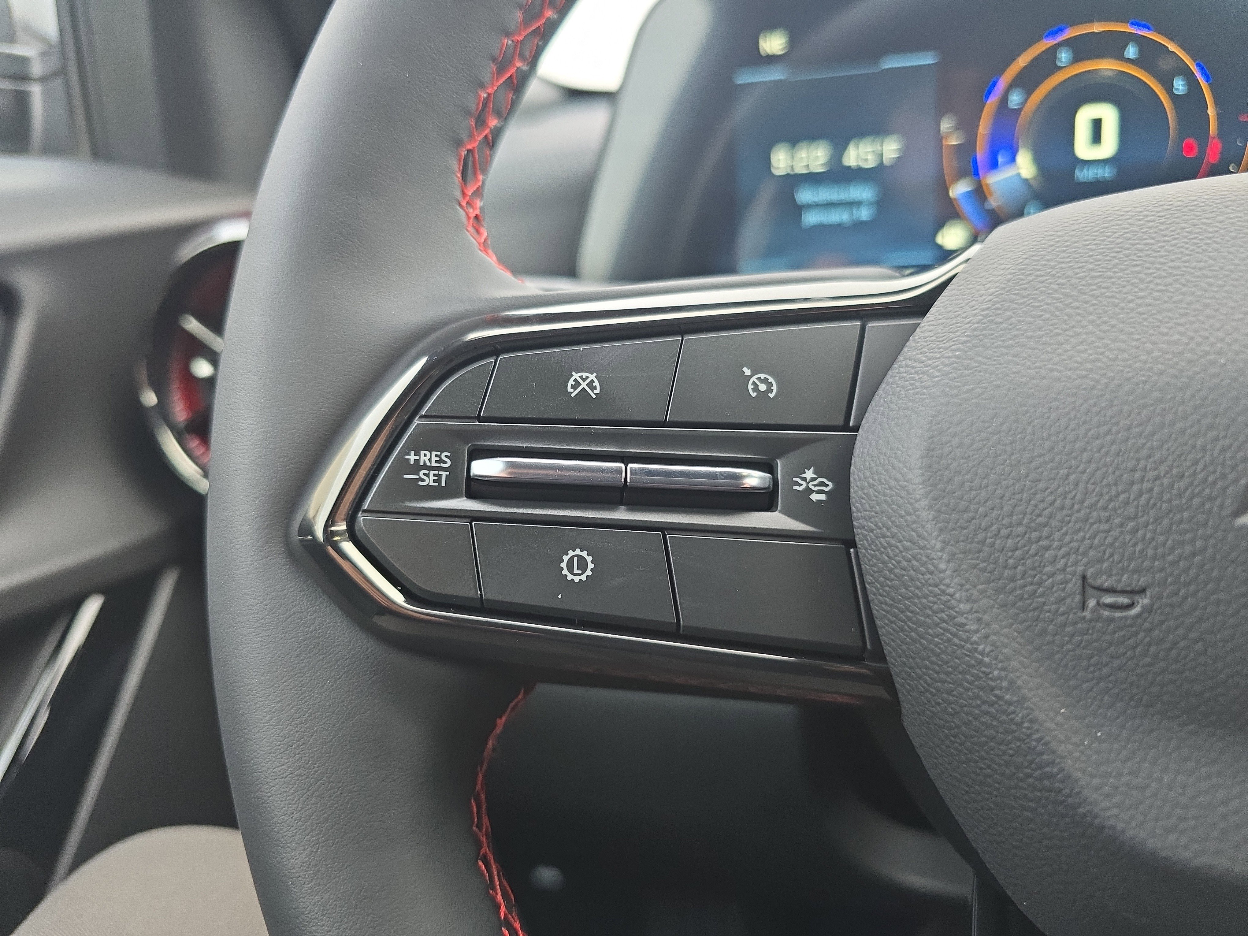 New 2026 Chevrolet Equinox RS w/ LPO, Floor Liner Package image 21