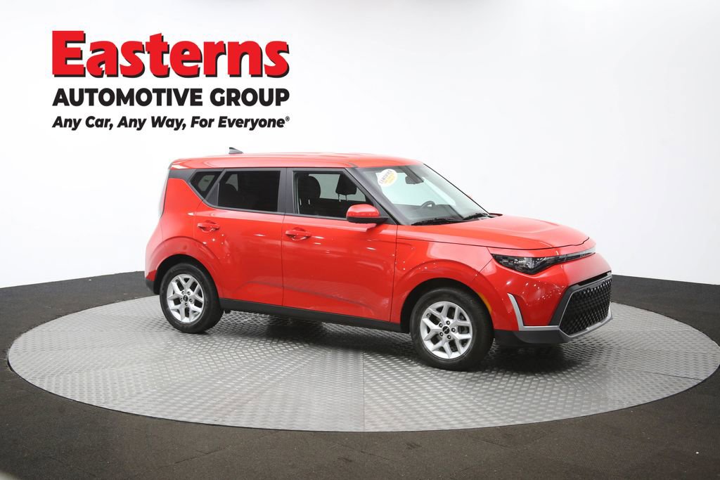 Used 2024 Kia Soul LX w/ Option Group 015 image 47