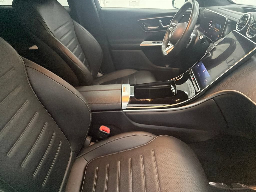 Used 2023 Mercedes-Benz GLC 300 4MATIC image 30