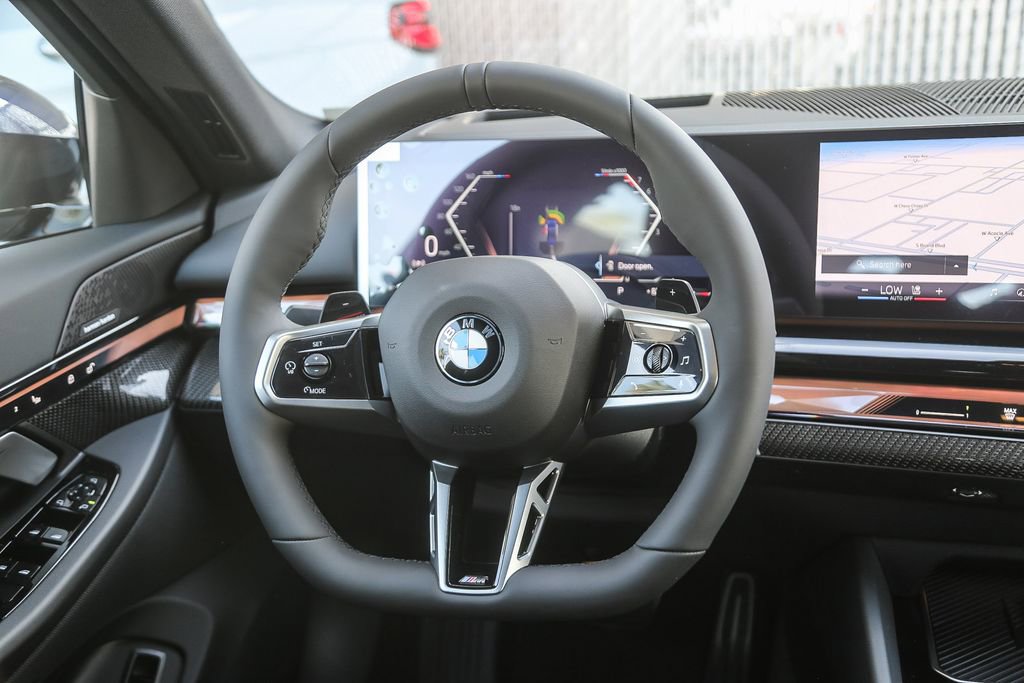 New 2026 BMW 540i xDrive w/ M Sport Package AWD/4WD image 12