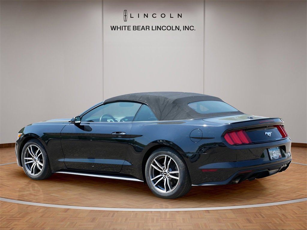 Used 2016 Ford Mustang Premium image 7