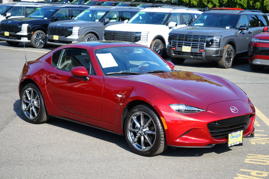 Used 2022 MAZDA MX-5 Miata RF Grand Touring RWD image 4