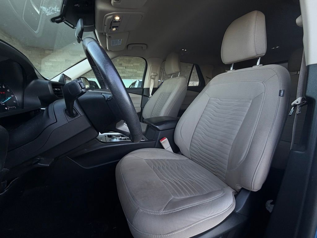 Used 2021 Ford Explorer XLT image 4