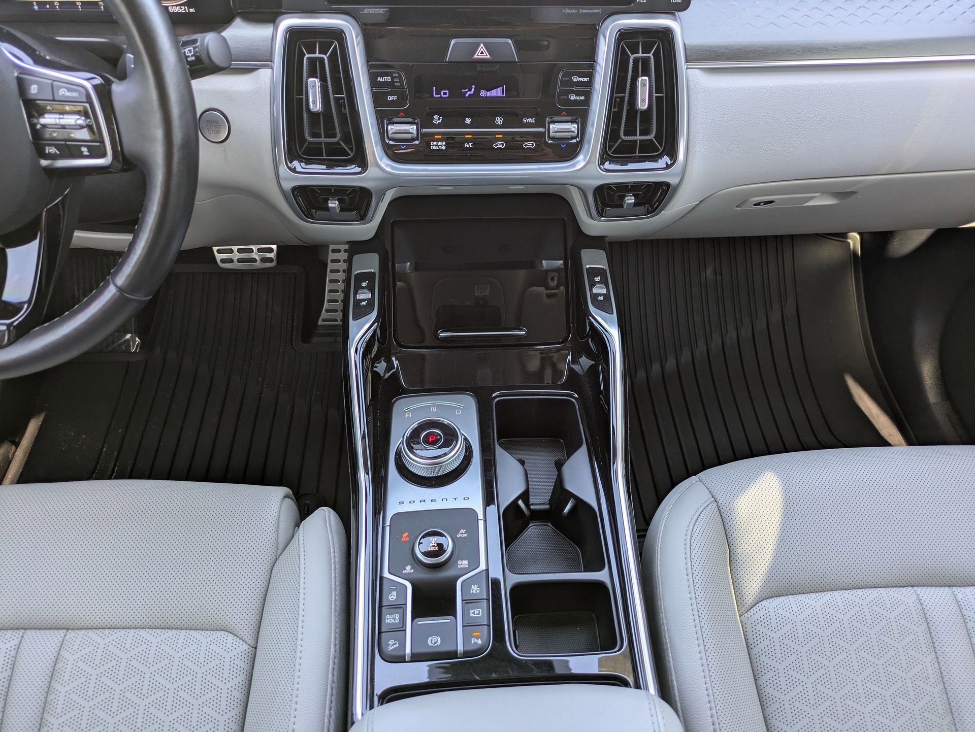 Used 2023 Kia Sorento SX Prestige image 23