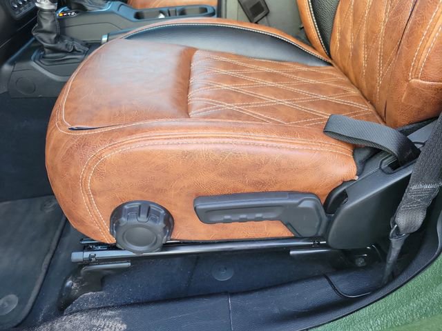 Used 2025 Jeep Wrangler Unlimited Sport image 14