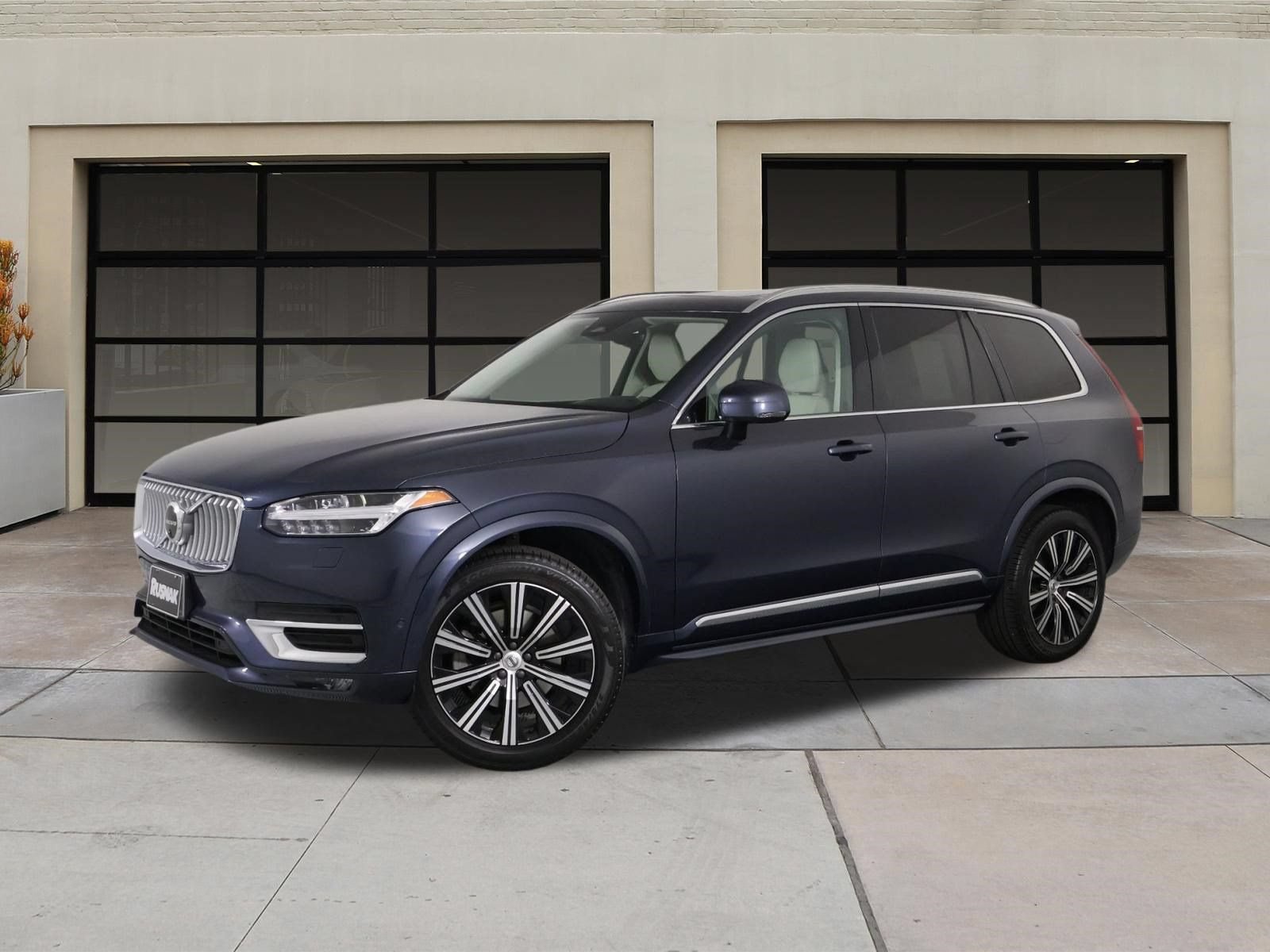 Certified 2023 Volvo XC90 B6 Plus w/ Protection Package Premier AWD/4WD image 3