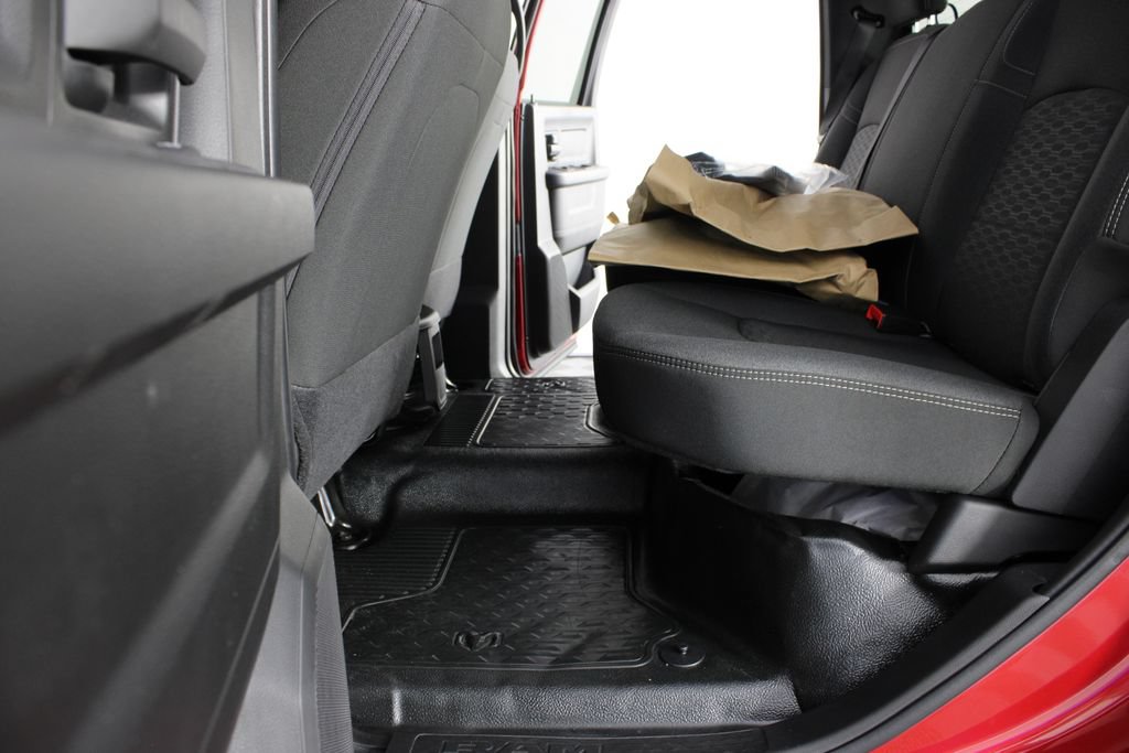 New 2026 RAM 3500 Tradesman AWD/4WD image 17