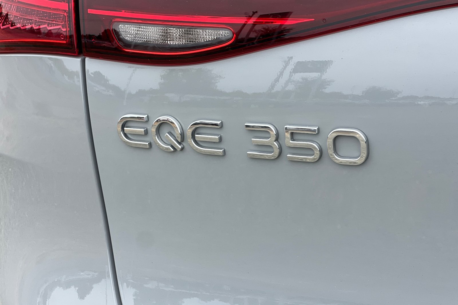 Used 2023 Mercedes-Benz EQE 350+ 4MATIC SUV image 13