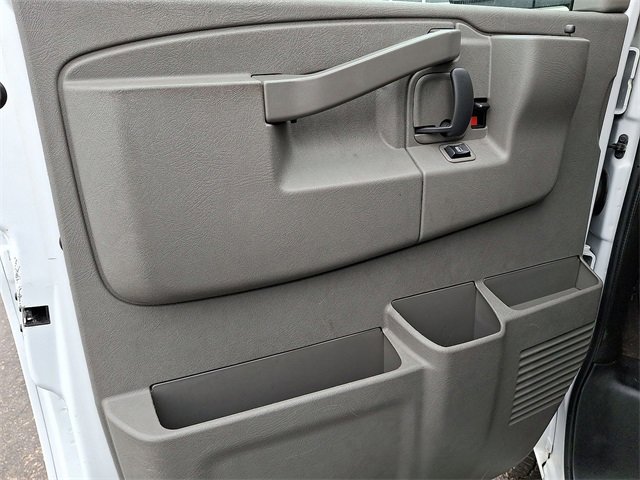 Used 2021 Chevrolet Express 3500 LT w/ LT Preferred Equipment Group image 10