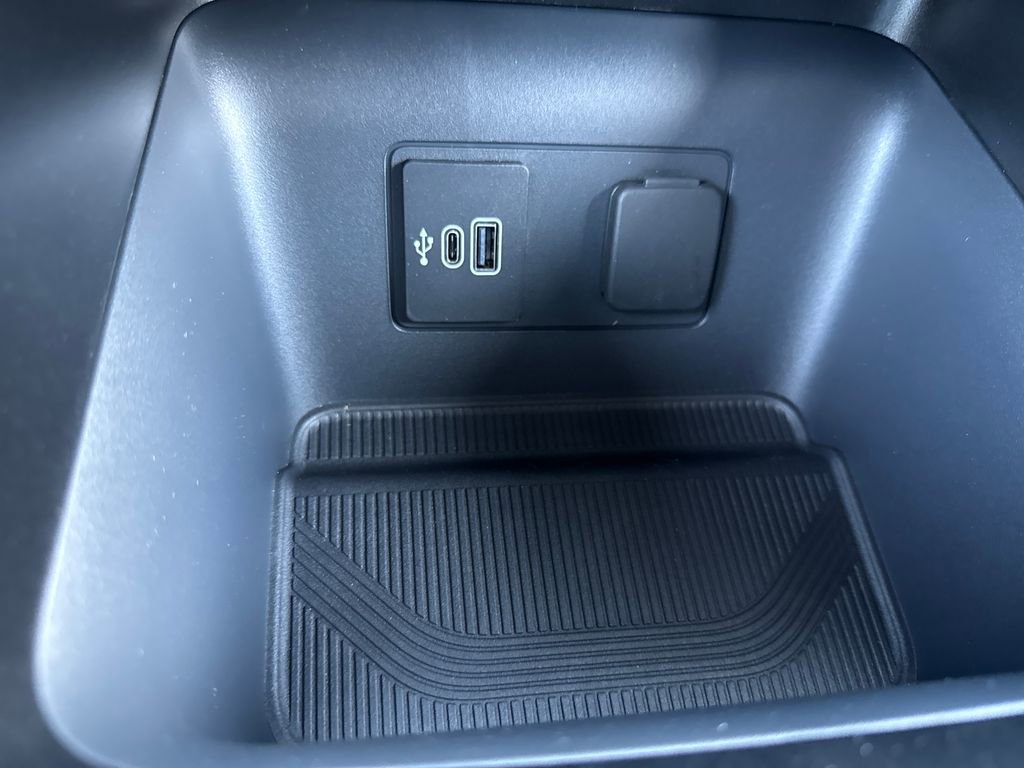 New 2026 Ford Explorer ST AWD/4WD image 34