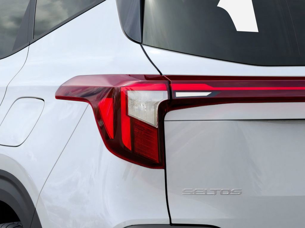 New 2026 Kia Seltos LX image 11