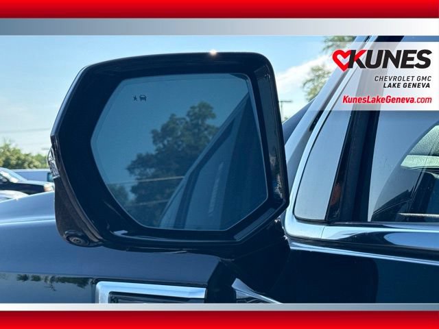 Used 2024 GMC Yukon Denali AWD/4WD image 29