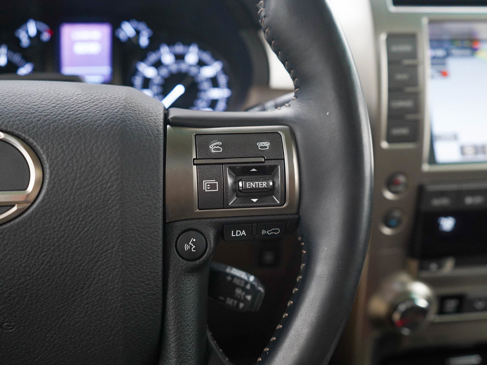 Used 2019 Lexus GX 460 Luxury AWD/4WD image 25