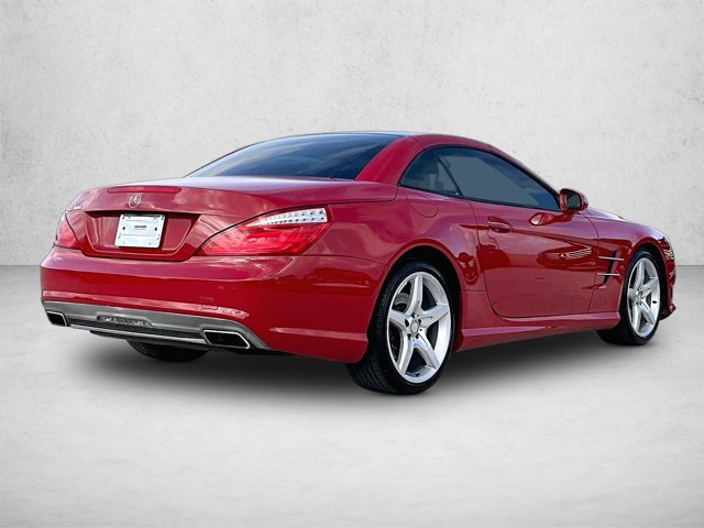 Used 2016 Mercedes-Benz SL 400 image 2