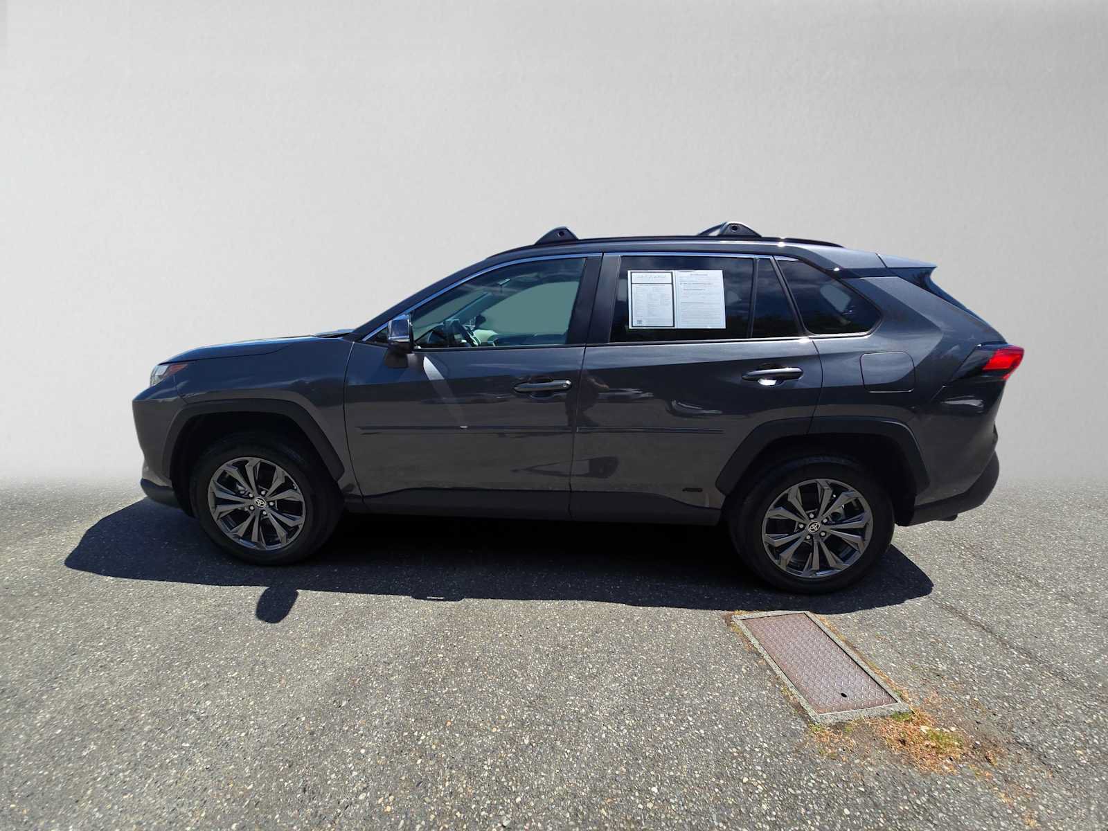 Certified 2025 Toyota RAV4 XLE Premium AWD/4WD image 6