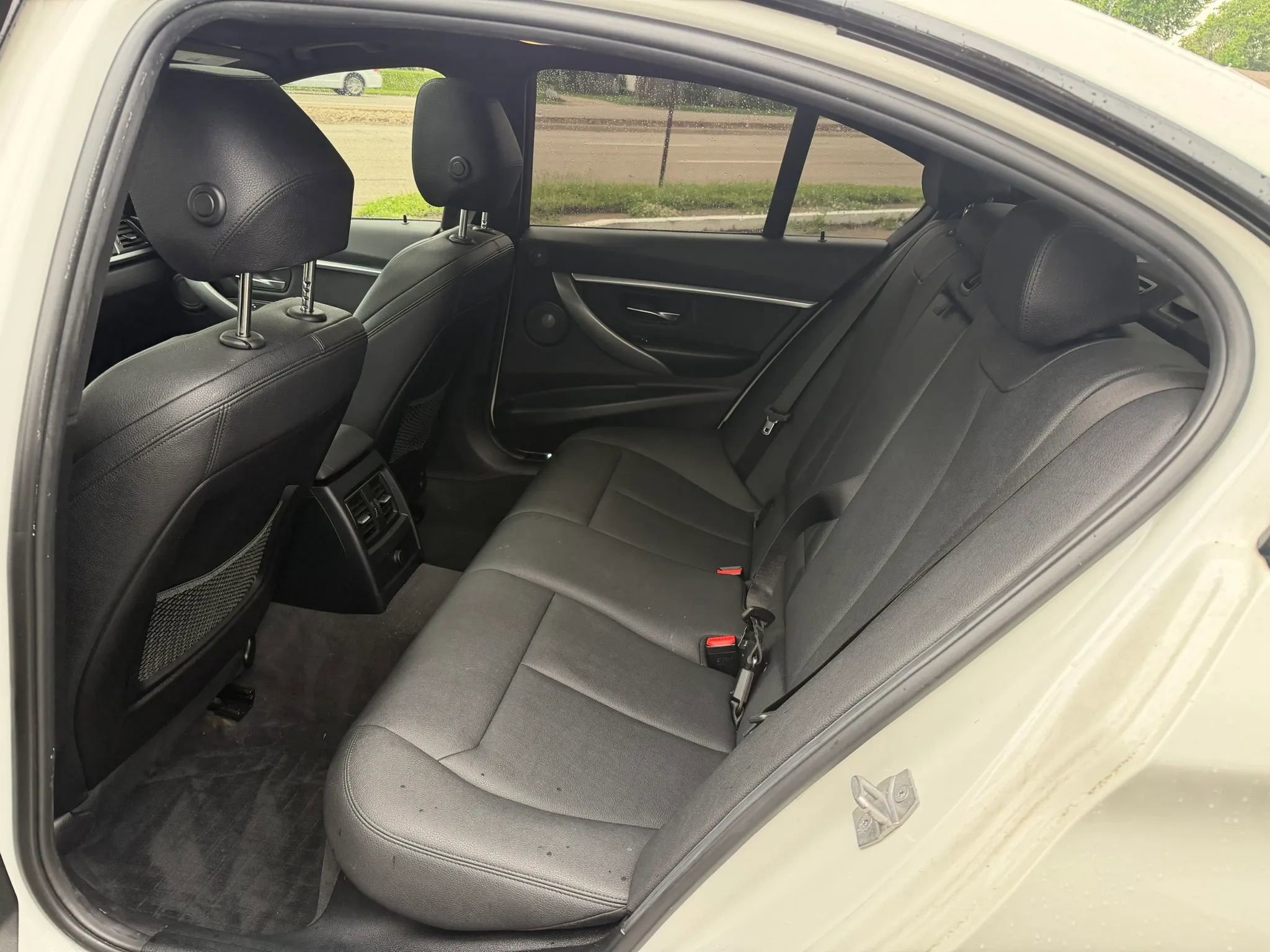 Used 2018 BMW 340i Sedan RWD image 14