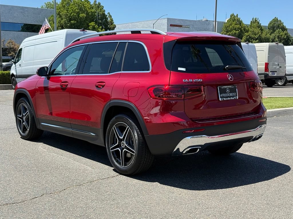 New 2026 Mercedes-Benz GLB 250 image 8