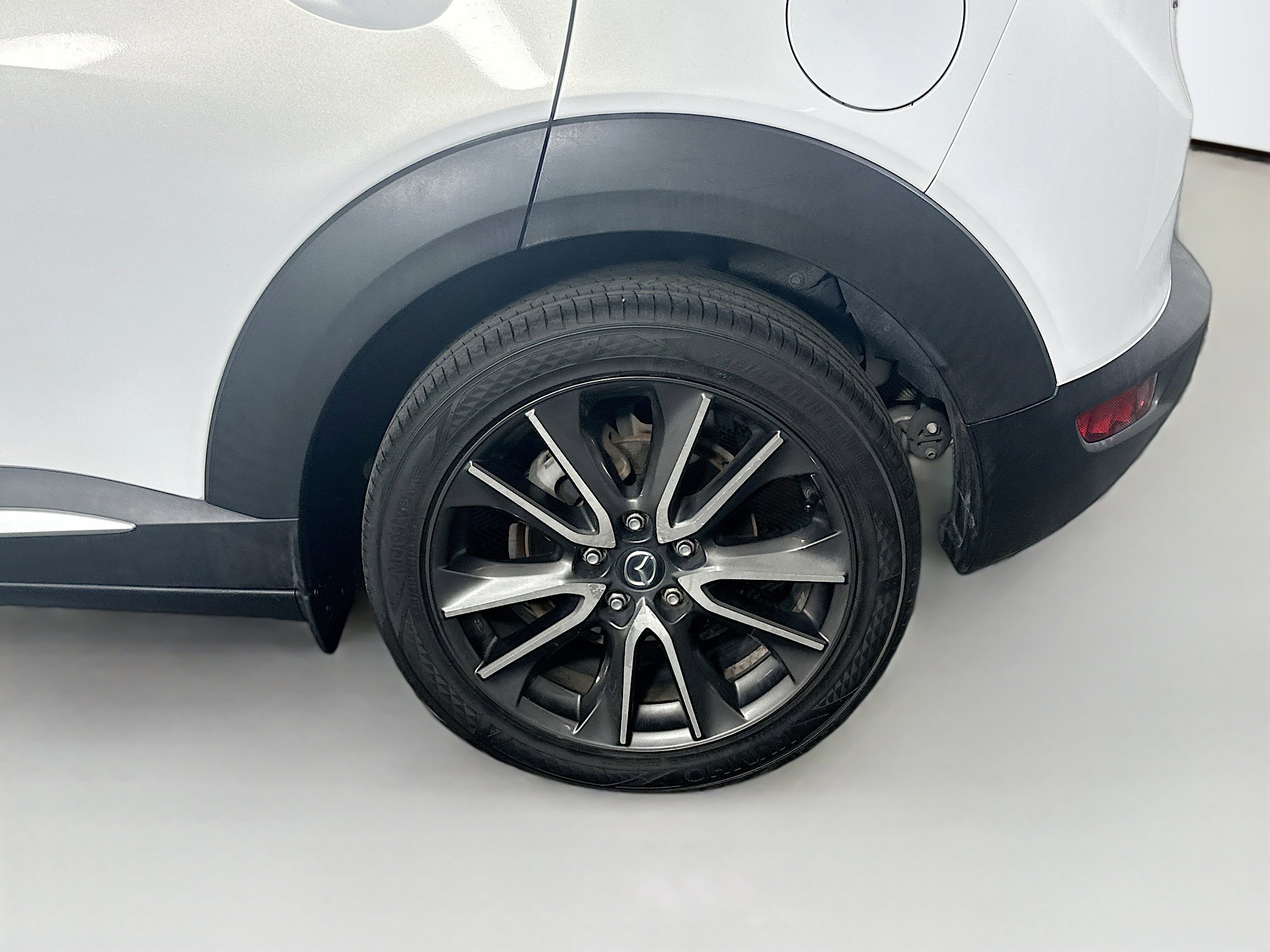 Used 2017 MAZDA CX-3 Grand Touring image 11