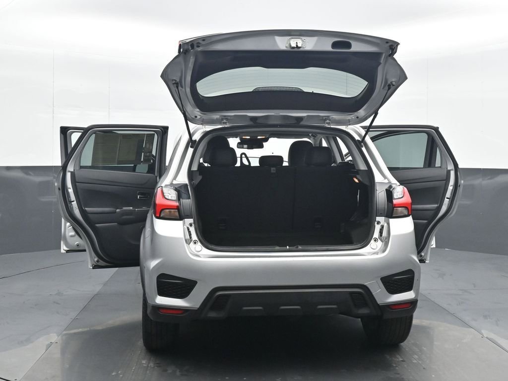 Used 2024 Mitsubishi Outlander Sport SE image 25