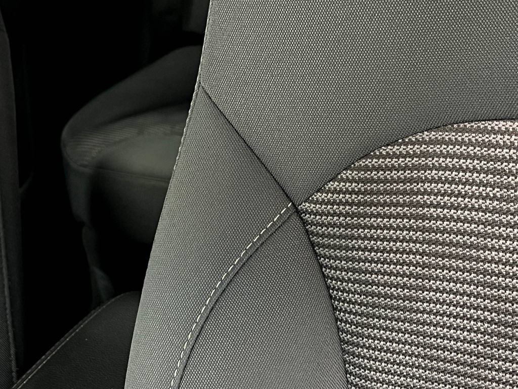Used 2019 Kia Niro LX FWD image 17