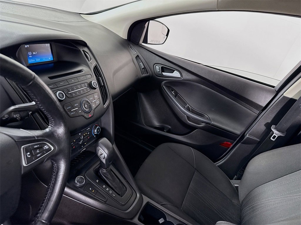 Used 2017 Ford Focus SE w/ Cold Weather Package image 24