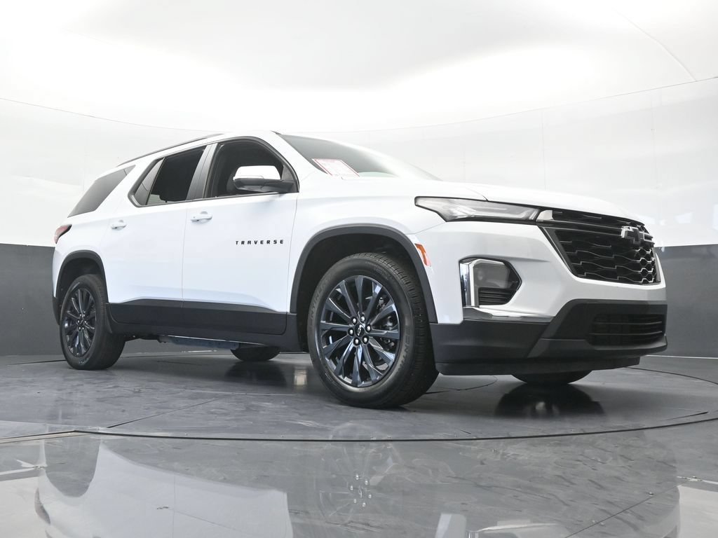 Used 2023 Chevrolet Traverse RS FWD image 72