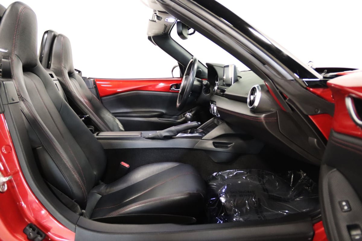 Used 2016 MAZDA MX-5 Miata Grand Touring RWD image 70