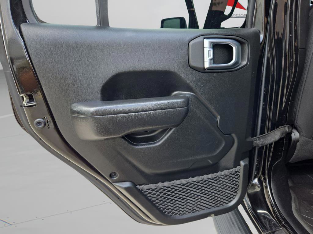 Certified 2022 Jeep Gladiator Sport image 29