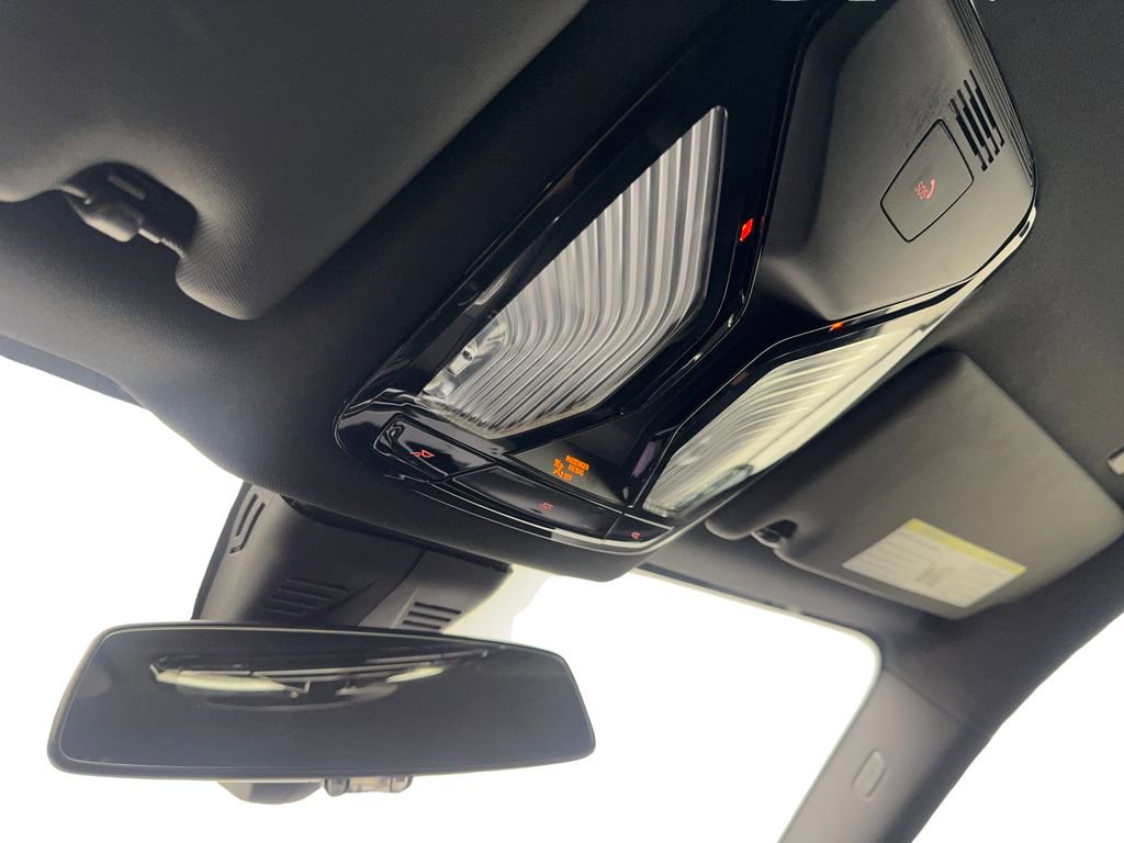 Used 2023 BMW 230i Coupe image 56