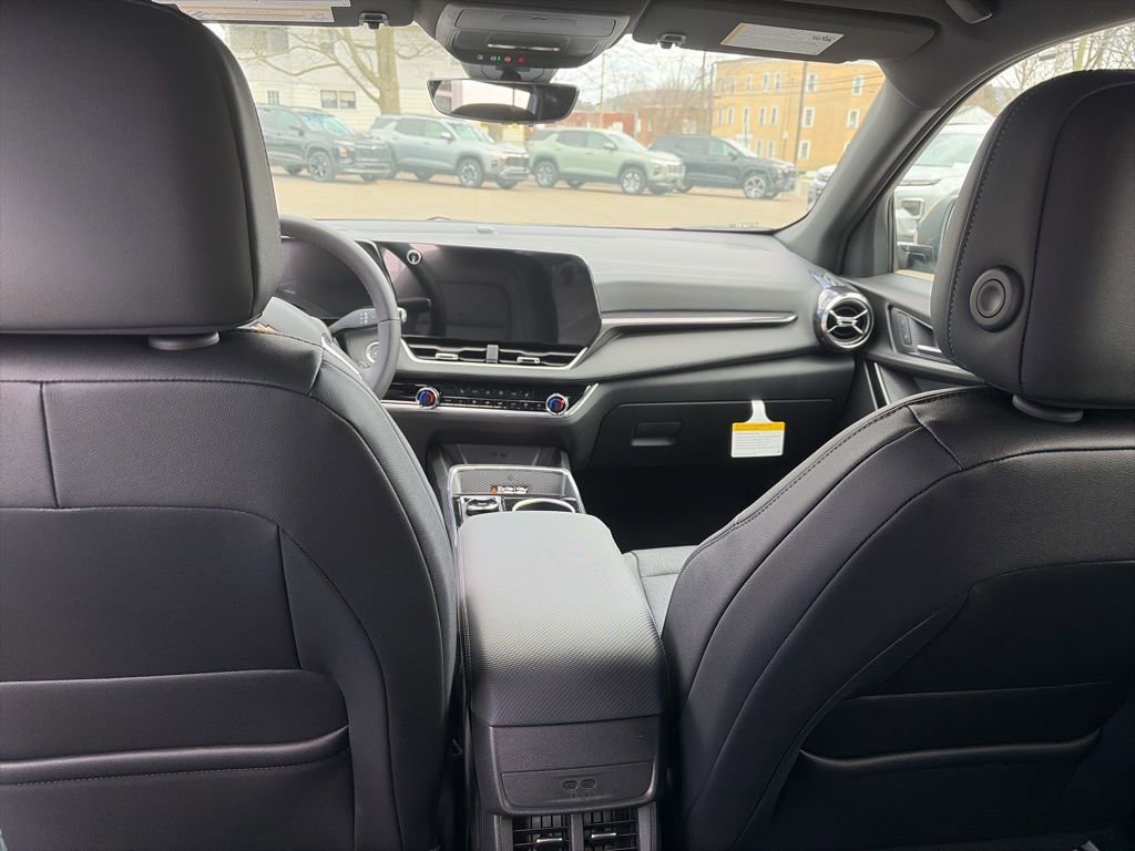 New 2026 Chevrolet Equinox LT w/ Convenience Package II AWD/4WD image 11