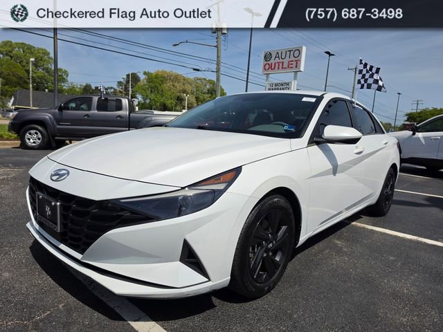 Used 2022 Hyundai Elantra SEL w/ Convenience Package
