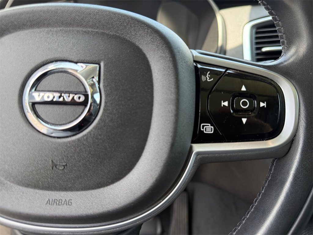 Used 2022 Volvo XC90 T6 Momentum w/ Climate Package image 26