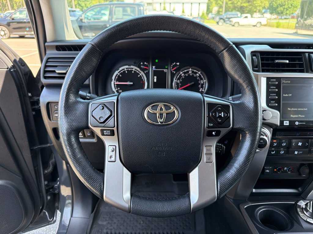 Used 2024 Toyota 4Runner Limited AWD/4WD image 15