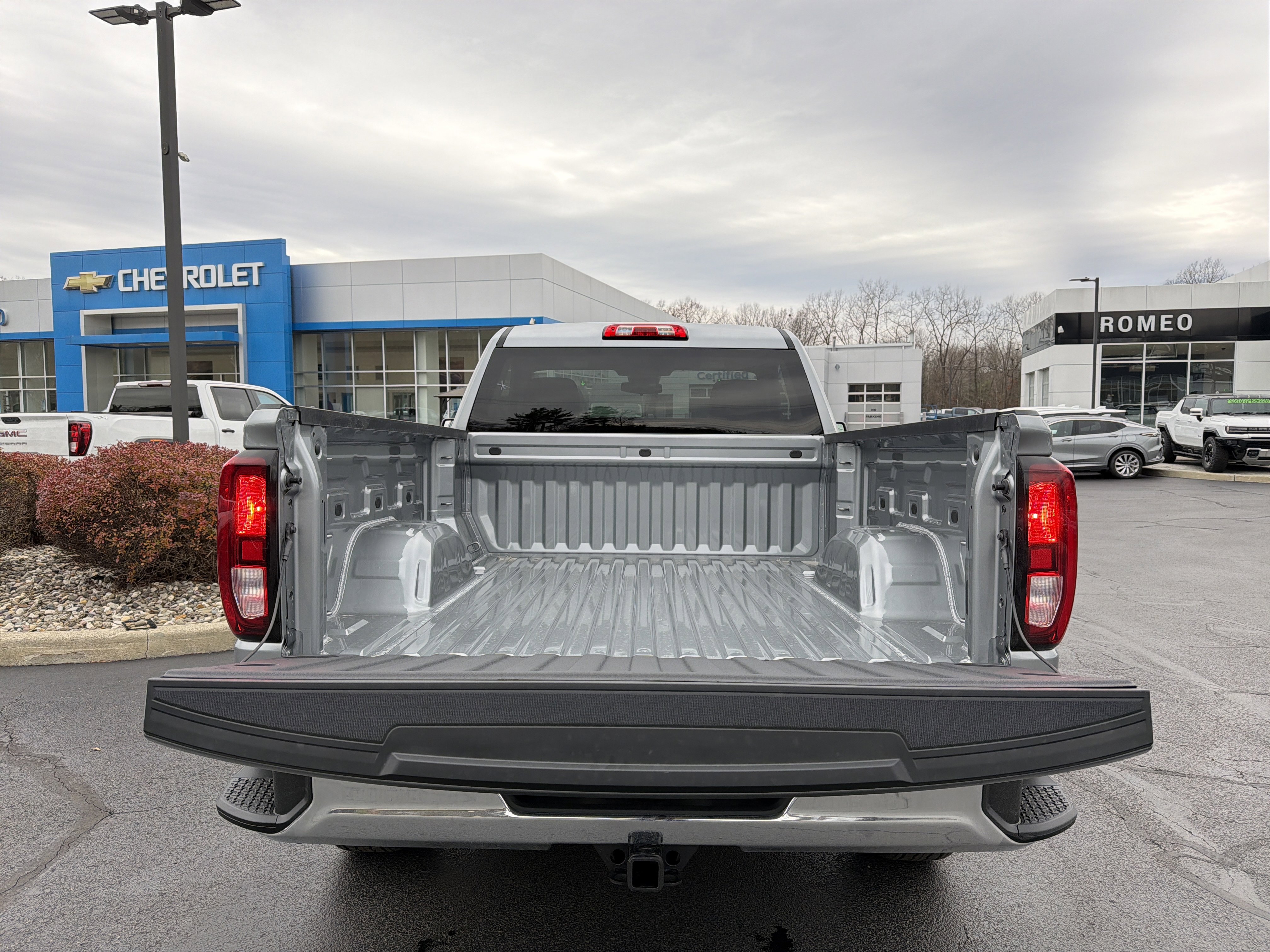New 2026 GMC Sierra 1500 Pro w/ Pro Value Package image 24