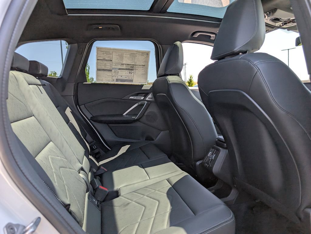 New 2025 BMW X1 xDrive28i w/ Premium Package image 19